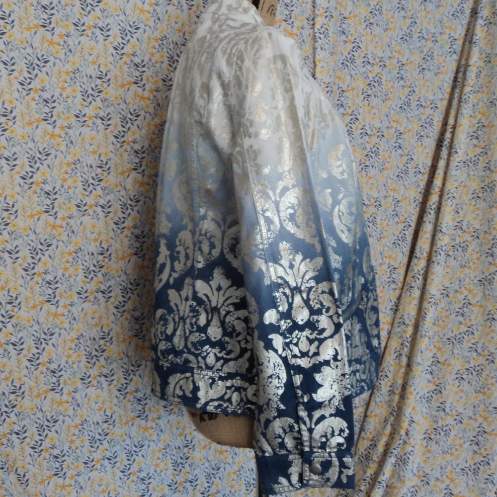 Jacket - Picture 9 of 9